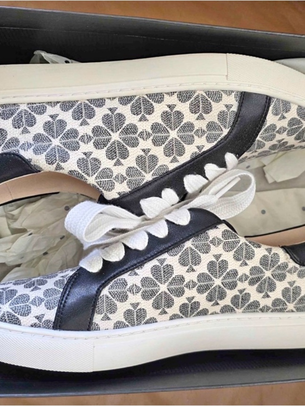 👛 50-kate spade Black and White Floral Canvas Low-Top Sneakers